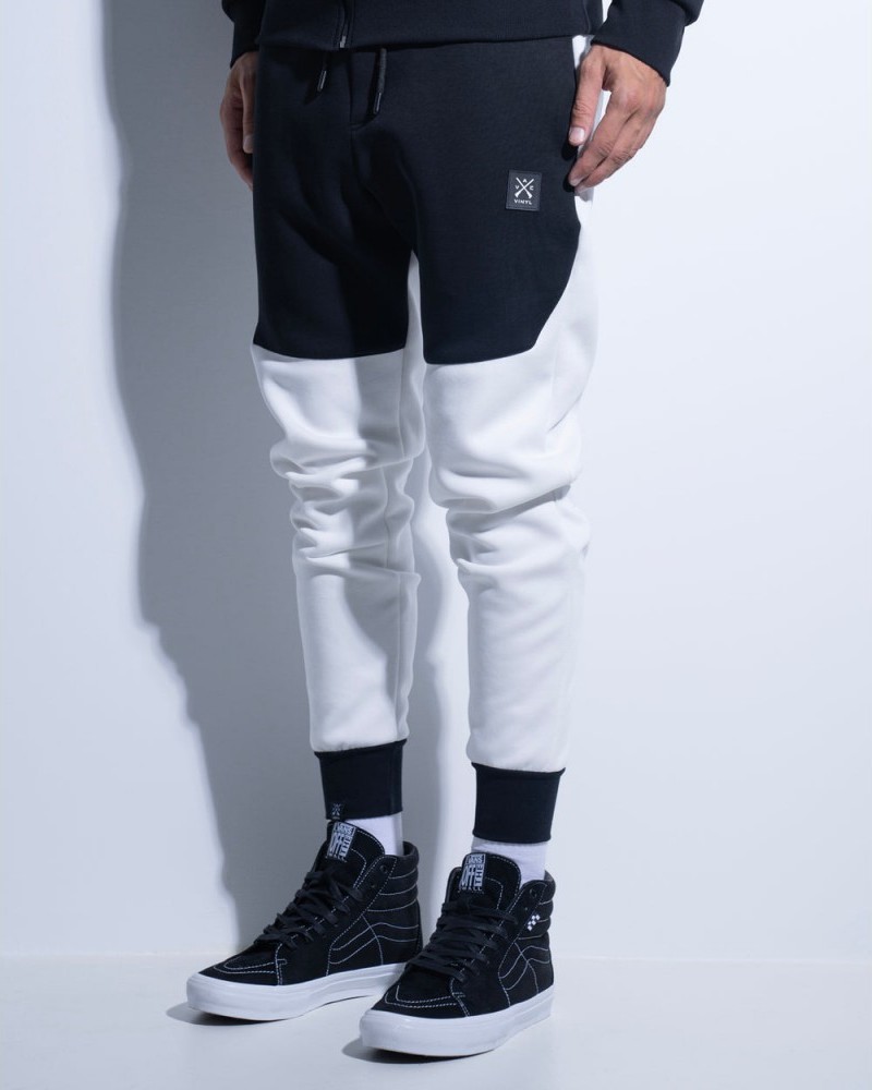 Παντελόνι Φόρμα από Τεχνιτό Φούτερ Tech Premium Fabric Sweatrants Vinyl -Μαύρο Λευκό- 06547-01