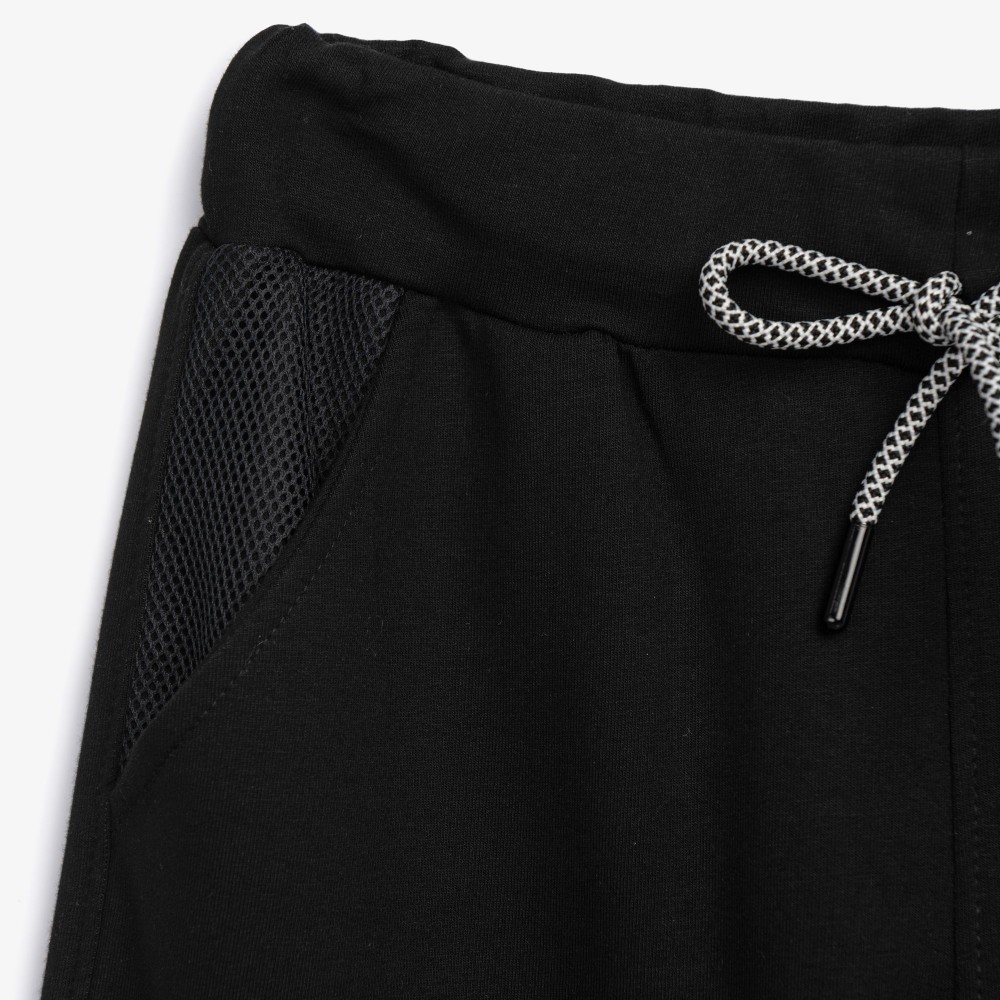 Εφηβική Βερμούδα Αθλητική Μπάλα Μπάσκετ-18 Αγόρι (6-16) –Μαύρο– 126-115101-1