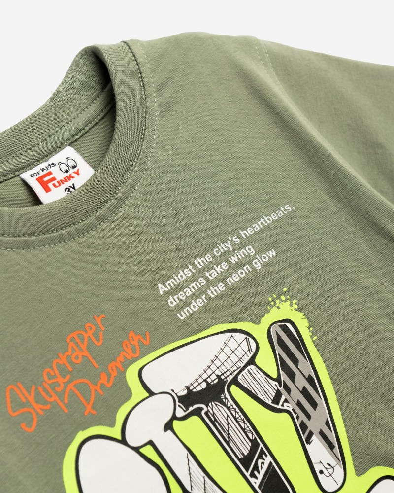 Παιδικό Σετ με Μπλούζα City Vibe και Τζιν Βερμούδα Αγόρι (1-6) –Ανοιχτό Χακί– 