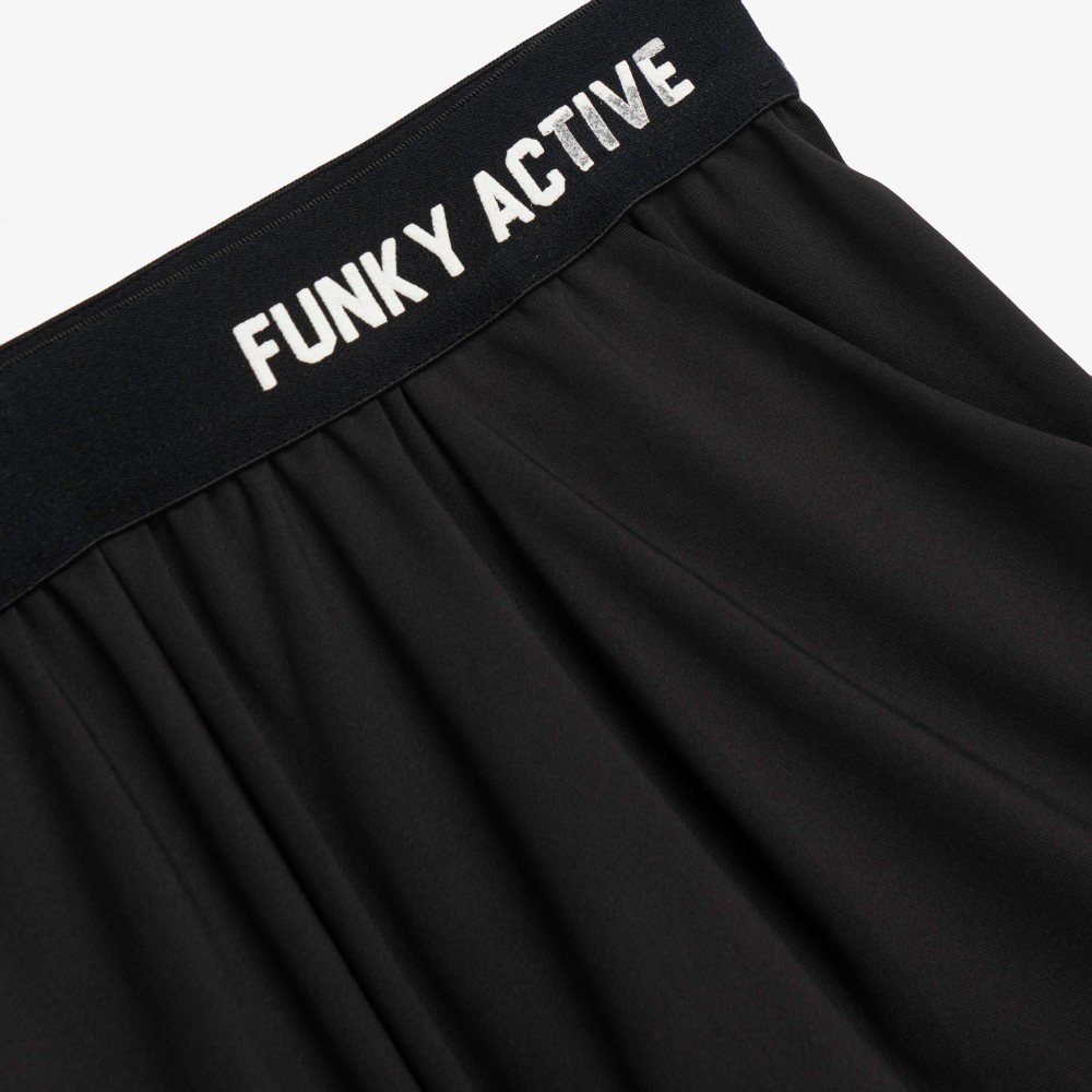 Εφηβικό Σετ Αθλητικό με Μπουστάκι Bust Και Σορτς Κορίτσι (6-16) -Μαύρο- 126-524138-1