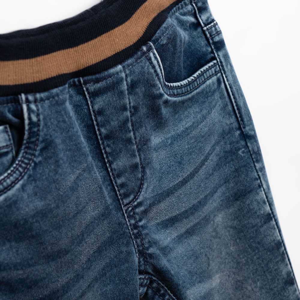 Βρεφικό Σετ 3Τμχ με Αμάνικο Ακουδάκια, Μπλούζα Friends και Παντελόνι Τζιν Αγόρι (6-24μ) -Μόκα- 126-895116-1