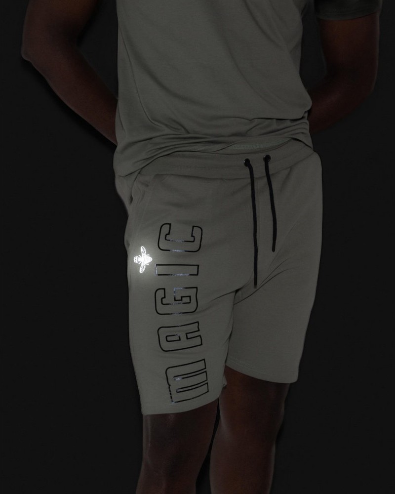 Βερμούδα Reflective Logo Shorts Magic Bee - Vetiver (Limited Edition) - 2452