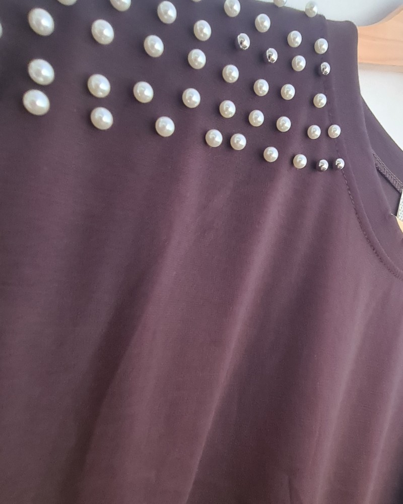 Μπλούζα T-Shirt με Πέρλες στους Ώμους -Σοκολάτι- 25191