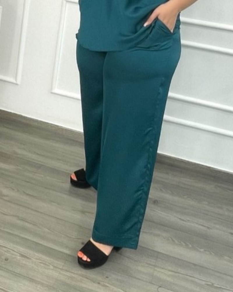 Παντελόνα Μονόχρωμη Σατέν Με Ζώνη Plus Size -Πετρόλ- 28112