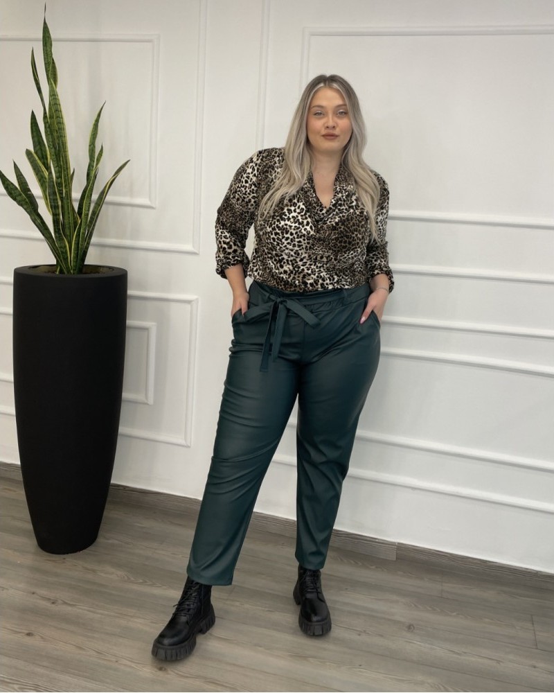 Παντελόνι Δερματίνη Με Ζώνη Plus Size -Κυπαρισσί- 28126