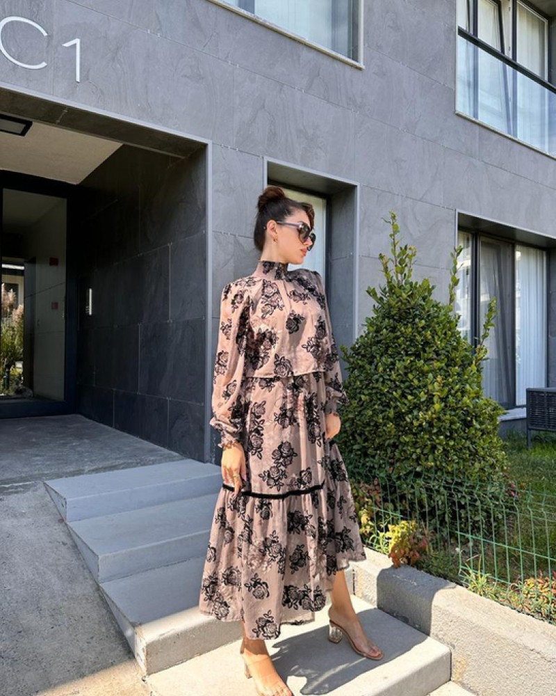 Φόρεμα από Σιφόν με Επένδυση Floral Velvet Print -Nude- 3263